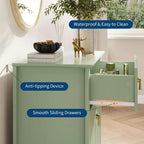 Commode moderne à 3 tiroirs avec panneaux cannelés et poignées en métal doré