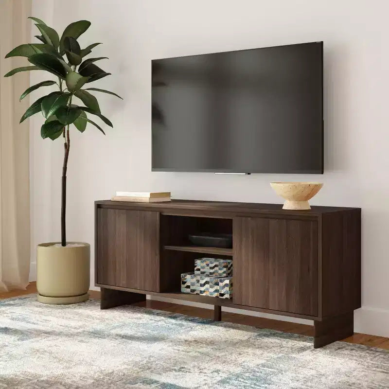Meuble TV moderne en pin massif avec portes à fermeture douce pour téléviseurs de 65 po