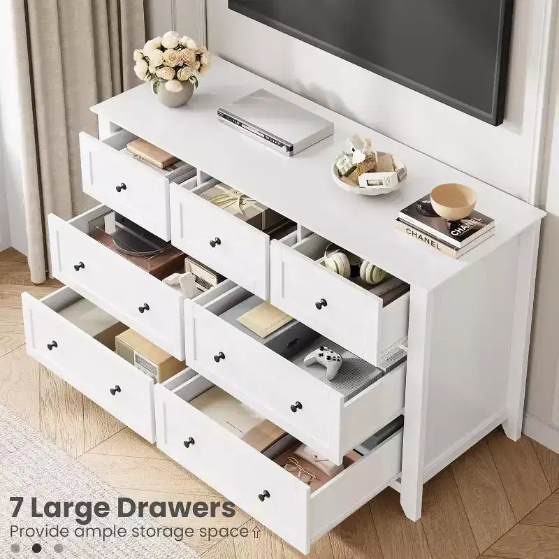 Commode moderne de 137 cm de large à 7 tiroirs pour chambre, entrée, couloir, blanche