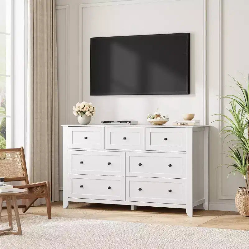 Commode moderne de 137 cm de large à 7 tiroirs pour chambre, entrée, couloir, blanche